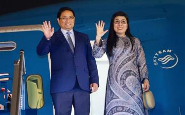 Thủ tướng Phạm Minh Chính và Phu nhân rời Hà Nội sang tham dự Hội nghị Đại dương Liên hợp quốc lần thứ 3 tại Pháp và thăm chính thức Estonia, Thụy Điển.