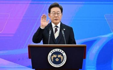 Tổng thống Hàn Quốc Lee Jae-myung tuyên thệ nhậm chức hôm 4-6 tại Quốc hội Hàn Quốc ở thủ đô Seoul.