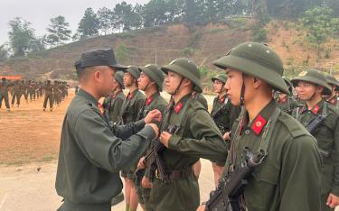 Cán bộ chiến sỹ Công an tường xuyên rèn luyện, vì an ninh Tổ quốc, vì hạnh phúc download tại m88 vin nhân dân.