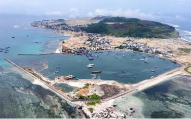 Đặc khu Lý Sơn nhìn từ trên cao.
