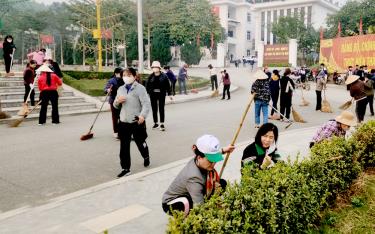 Các cấp phụ nữ trên địa bàn tỉnh tích cực tham gia nhiều phần việc để xây dựng nông thôn mới