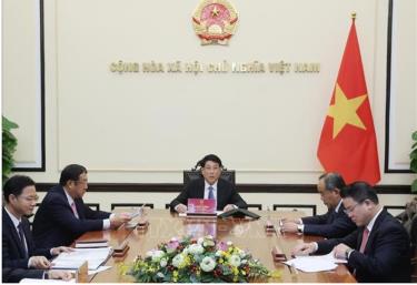 Chủ tịch nước Lương Cường điện đàm với Tổng thống Hàn Quốc Lee Jae Myung.
