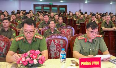 An ninh viên cơ sở thị xã Nghĩa Lộ tham gia tập huấn công tác phòng, chống tội phạm và phòng, chống mua bán người năm 2025.