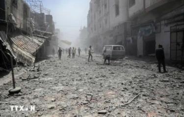 Cảnh đổ nát sau các cuộc không kích của Israel xuống thành phố Gaza ngày 31/5/2025.