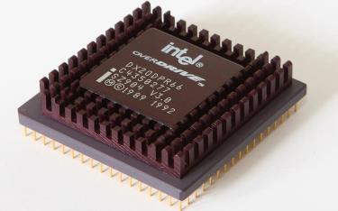 CPU Intel i486 từ năm 1989 tương thích với QiMeng-CPU-v1 được thiết kế bằng AI