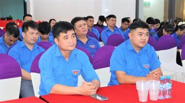 Các đoàn viên, thanh niên tham gia lớp tập huấn