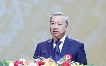 Tổng Bí thư Tô Lâm phát biểu tại Lễ kỷ niệm 100 năm Ngày Báo chí cách mạng Việt Nam.