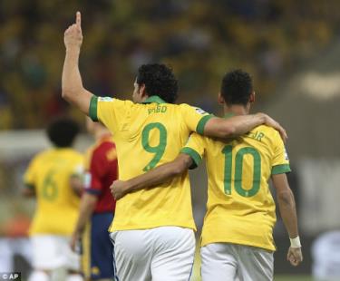 Fred và Neymar - 2 ngôi sao sáng nhất của Brazil ở Confed Cup 2013
