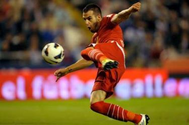 Alvaro Negredo là mục tiêu ưa thích của HLV Pellegrini