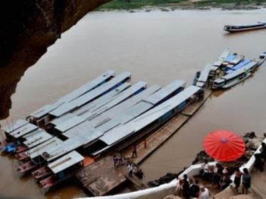 Bến đò Luangprabang điểm du lịch hấp dẫn của cố đô