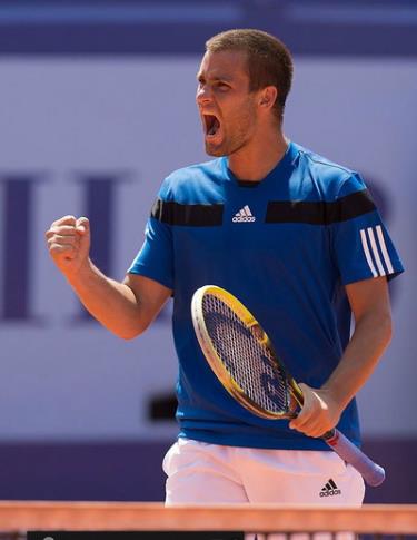 Youzhny nổi tiếng là một chiến binh thi đấu ngoan cường.
