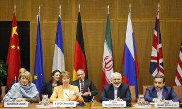 Đại diện của Iran và EU trong một vòng đàm phán ở Vienna.