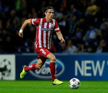 Chelsea và Atletico Madrid chưa tìm được tiếng nói chung cho thương vụ Filipe Luis.