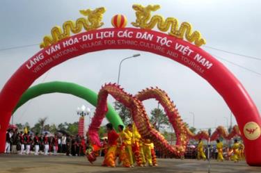 Làng VH-DL các dân tộc Việt Nam.