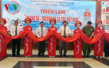 Khai mạc Triển lãm 