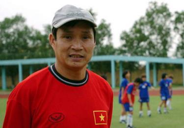 HLV Mai Đức Chung rất có duyên khi dẫn dắt đội tuyển nữ.