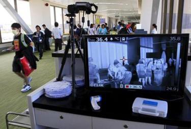 Kiểm tra thân nhiệt phát hiện virus MERS-CoV tại sân bay ở Philippines.