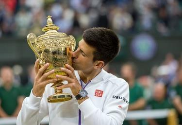 Djokovic xứng đáng giành ngôi vô địch Wimbledon 2015
