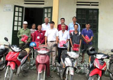 Buổi gặp mặt các tình nguyện viên xe ôm chữ thập đỏ.
