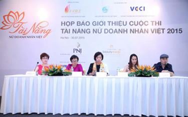 Họp báo cuộc thi 