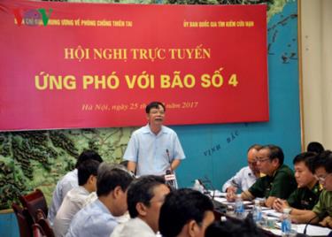 Cuộc họp trực tuyến ứng phó bão số 4 với các tỉnh bị ảnh hưởng.
