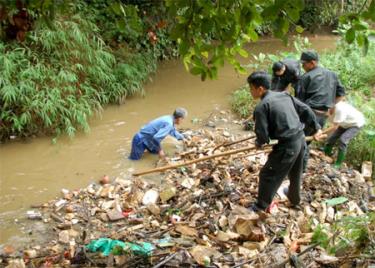 Các lực lượng tham gia khơi thông dòng chảy.