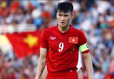 Công Vinh lọt top 7 tiền đạo xuất sắc nhất AFF Cup.