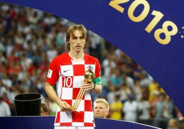 Tiền vệ Luka Modric của tuyển Croatia đã giành được danh hiệu Quả bóng Vàng.