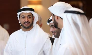 Hoàng tử Khalid Al Qasimi (trái) năm 2013.