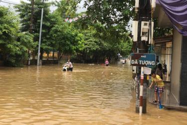 Khu vực đường Thanh Niên, thành phố Yên Bái có thể ngập do nước sông Thao dâng cao.