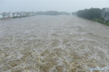 Lũ trên sông Hoài Hà, tỉnh An Huy, ngày 20.7.2020.