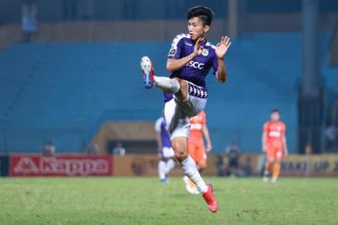 Đoàn Văn Hậu chỉ có thể thi đấu cho Hà Nội FC ở V-League 2020 trong thời gian tới.