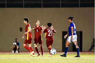 ĐT nữ Việt Nam được kỳ vọng sẽ thắng đậm ĐT nữ Lào trong trận đấu chiều nay.