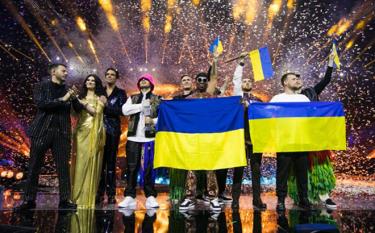 Cuộc thi hát truyền hình Eurovision 2023 sẽ được tổ chức tại Anh thay vì Ukraine.