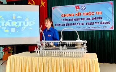 Dự án Máy tra hạt rau của em Hoàng Thị Liếng đã xuất sắc lọt vào Top 135 dự án được lựa chọn vào vòng bán kết của Cuộc thi “Dự án khởi nghiệp thanh niên nông thôn” năm 2023 do Trung ương Đoàn tổ chức.
