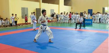 Các VĐV thi đấu nội dung Kata môn võ Karate.