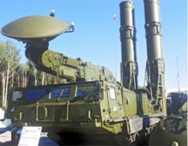 Hệ thống phòng thủ tên lửa S-300 của Nga.