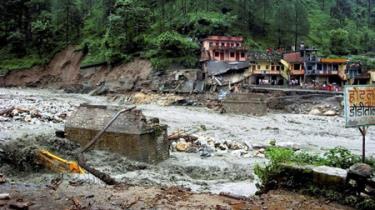 Lũ quét tại quận Uttarkashi, bang Uttarakhand của Ấn Độ.