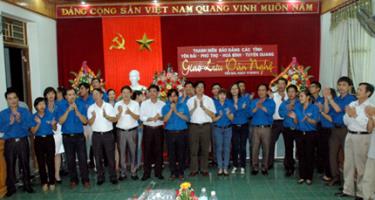 Giao lưu văn nghệ giữa báo Đảng Yên Bái - Hòa Bình - Tuyên Quang và Phú Thọ