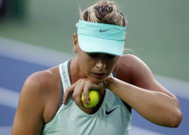 Maria Sharapova chia tay sớm ở Cincinnati Open ngay trước thềm Giải Mỹ mở rộng