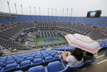 Mưa tại cụm sân Flushing Meadows