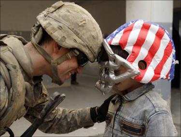 Quân đội Mỹ đã tham chiến tại Iraq.