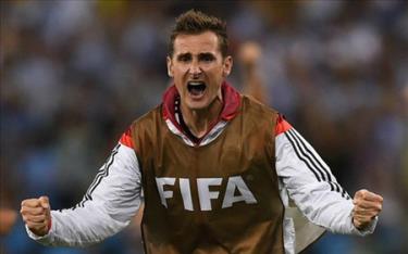 Klose đã chính thức chia tay ĐT Đức