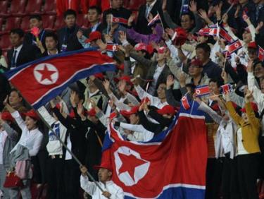 Các cổ động viên Triều Tiên.
