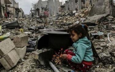 Người dân Syria đang phải chịu cuộc sống khốn khổ vì giao tranh.