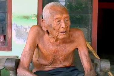 Cụ ông Mbah Gotho.