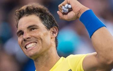 Rafael Nadal trở lại số 1 thế giới.