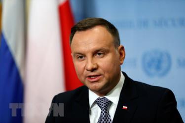 Tổng thống Ba Lan Andrzej Duda trong một cuộc họp báo ngày 17/5.