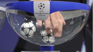 Các nhóm hạt giống vòng bảng Champions League.