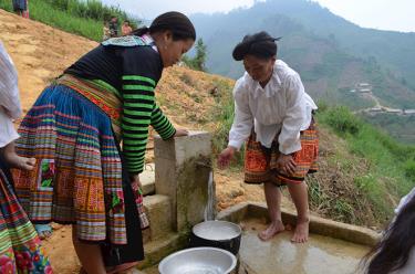 Mùa mưa lũ, nhiều công trình cấp nước sinh hoạt cho đồng bào dân tộc bị ảnh hưởng.